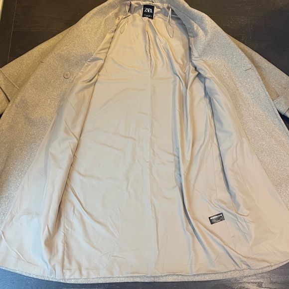 ZARA WOMAN SS25 BEIGE SOFT OVERSIZED COAT MEDIUM 3046/299/450 like new - Picture 6 of 11